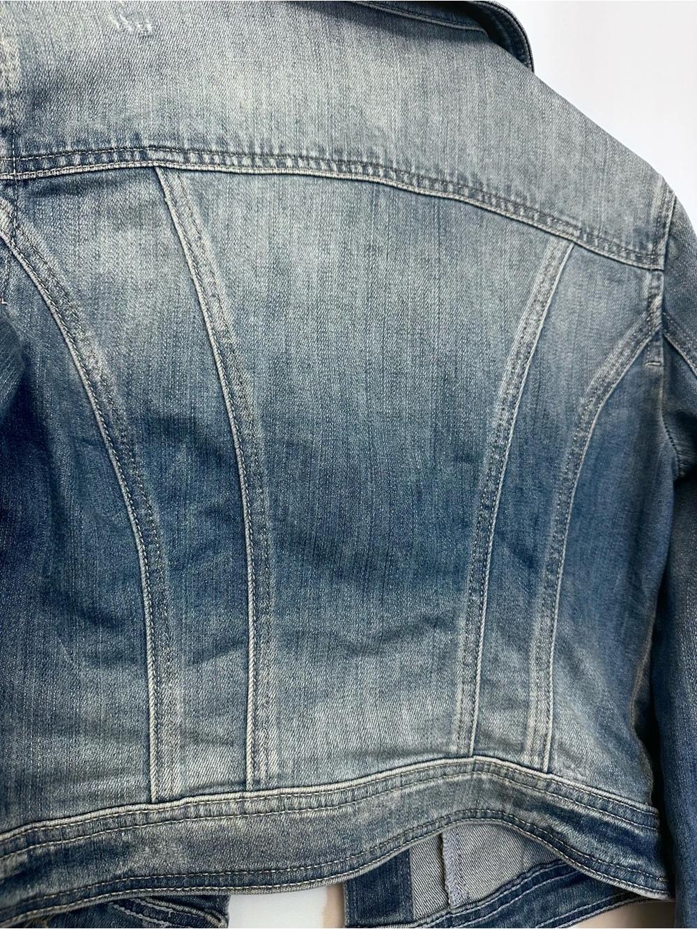White House Black Market Cropped Denim Jacket Women’s Size 2 - Picture 9 of 12
